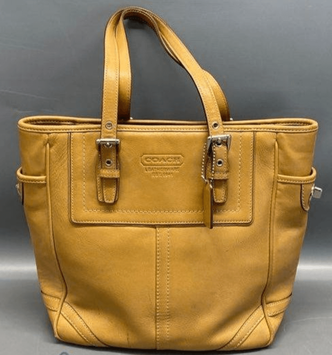 Coach - Tote - Yellow - Leather - Plain