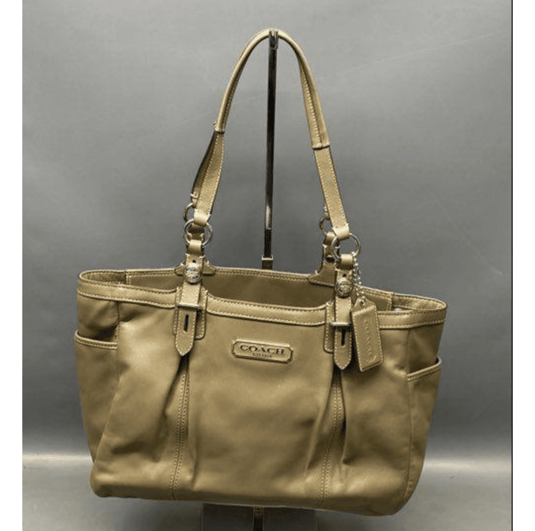 Coach - Tote - Beige - Leather - Plain