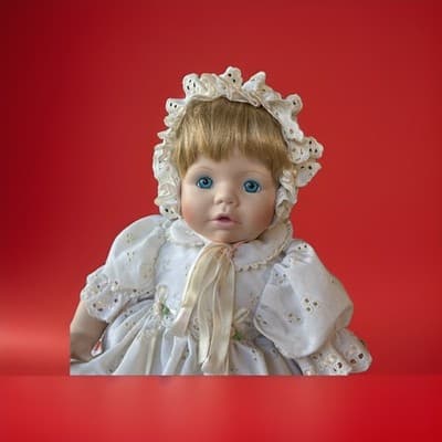 Jennifer Porcelain Doll by Susan Wakeen 14" Doll - Thumbnail 2