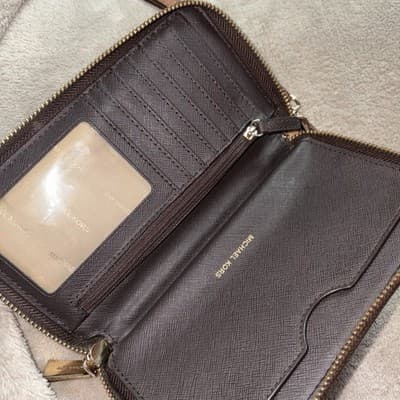 Michael Kors Leather Zippy Wallet Brown Monogram With Gold Hardware - Thumbnail 2