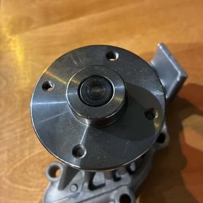 NEW OEM NISSAN WATER PUMP -3.3L XTERRA 2000-2004 FRONTIER 1999-2004 - Thumbnail 5
