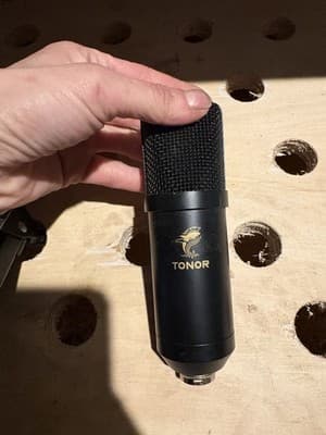 Tonor microphone TC20 With Stand LARGE DIAPHRAM.In good Shape - Thumbnail 2