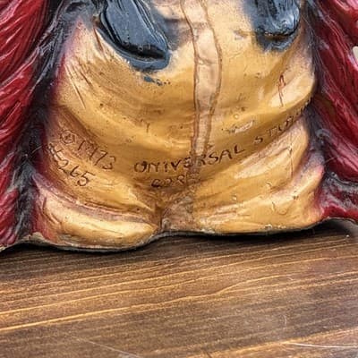 1973 UNIVERSAL STATUARY CORP. WHIMSICAL NATIVE AMERICAN CHIEF #265 10 1/2" TALL - Thumbnail 4