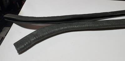 1966-1970 MOPAR B BODY BLACK WELT TRIM PILLAR COVERS CORONET CHARGER ROADRUNNER - Thumbnail 4