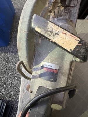 Black & Decker 7 1/4” Industrial Saw Worm Drive Model 3051 WORKS Great - Thumbnail 4