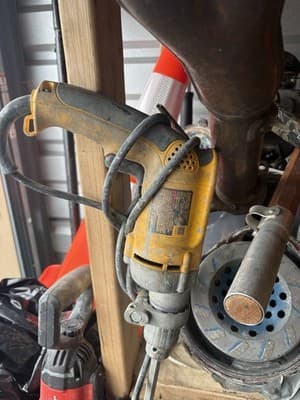 Variety Of concrete tools used and new - Thumbnail 10