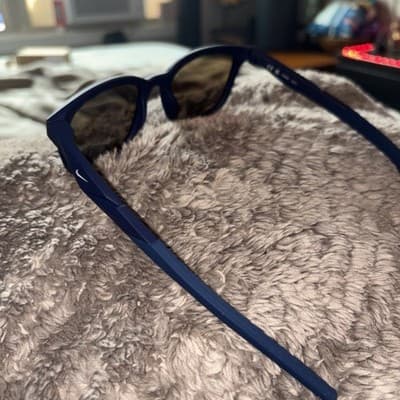 Nike RADEON 2 M FV2406 410 52mm Sunglasses blue mirrored lens Unisex - Thumbnail 3