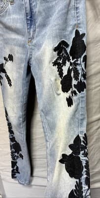 C&V (Chelsea & Violet) Skinny Floral Embroidered Print Size 26 - Thumbnail 4