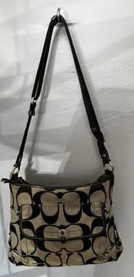 COACH shoulder bag, signature, crossbody, sacoche 74 Authentic - Thumbnail 2