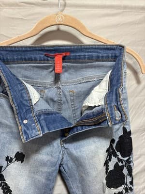 C&V (Chelsea & Violet) Skinny Floral Embroidered Print Size 26 - Thumbnail 6