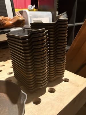 Lodge Cast Iron Skillet And Pans - Thumbnail 2