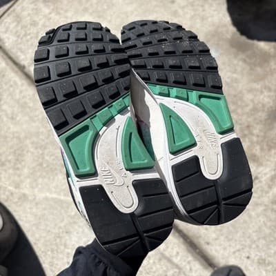 -Women’s Nike Air Skylon II Clear Emerald Sz 8.5 A04540-100 - Thumbnail 5