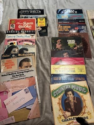 country music vinyl records - Thumbnail 4