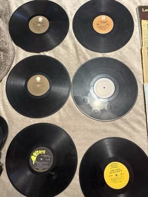 country music vinyl records - Thumbnail 15