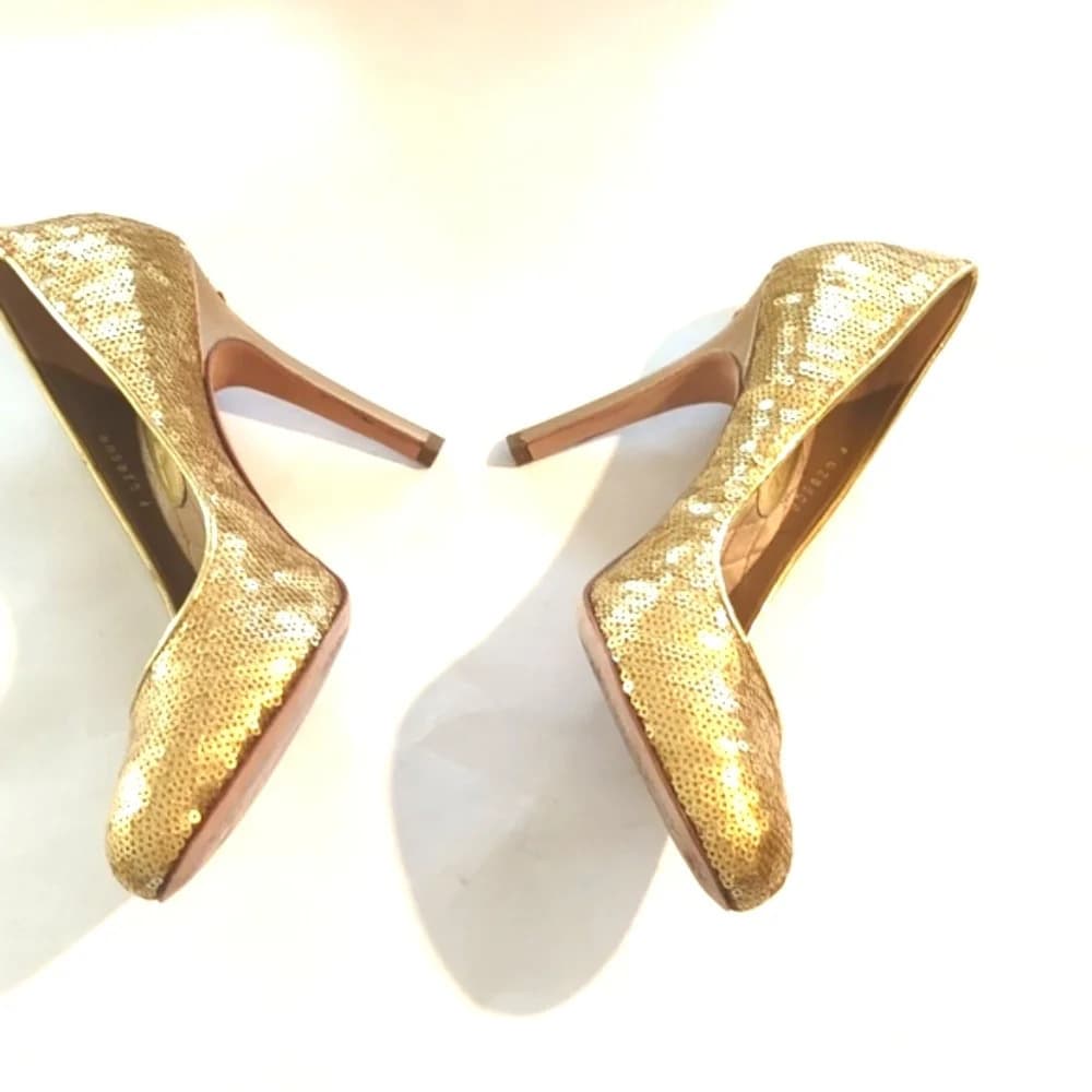 CHANEL Quilted Sequin‎ Satin round toe gold celebrity heels size 6.5 - Thumbnail 8