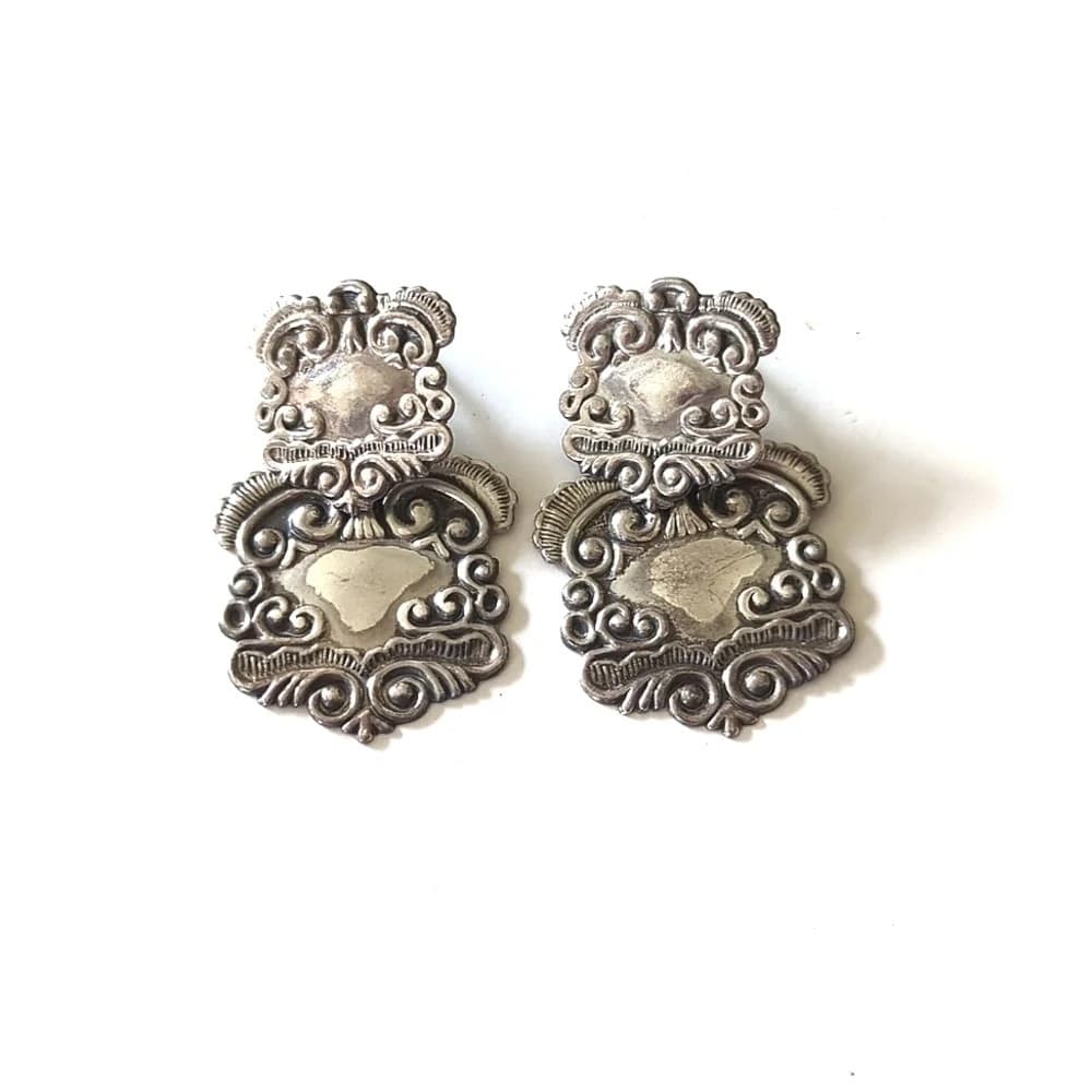 Vintage Sterling Silver Etruscan Earrings - Thumbnail 6