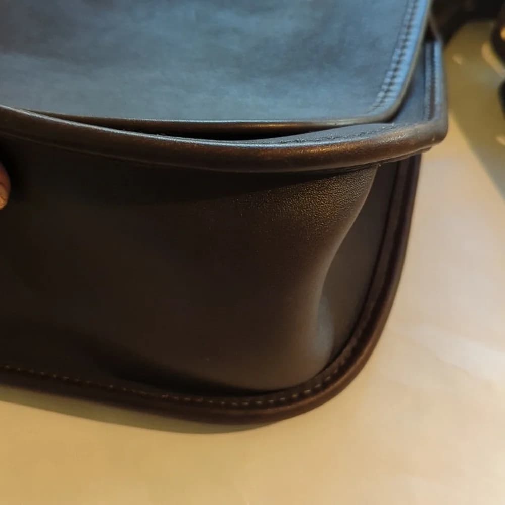 Vintage Coach leather 90's Patricia Legacy brown saddle Bag - Thumbnail 3