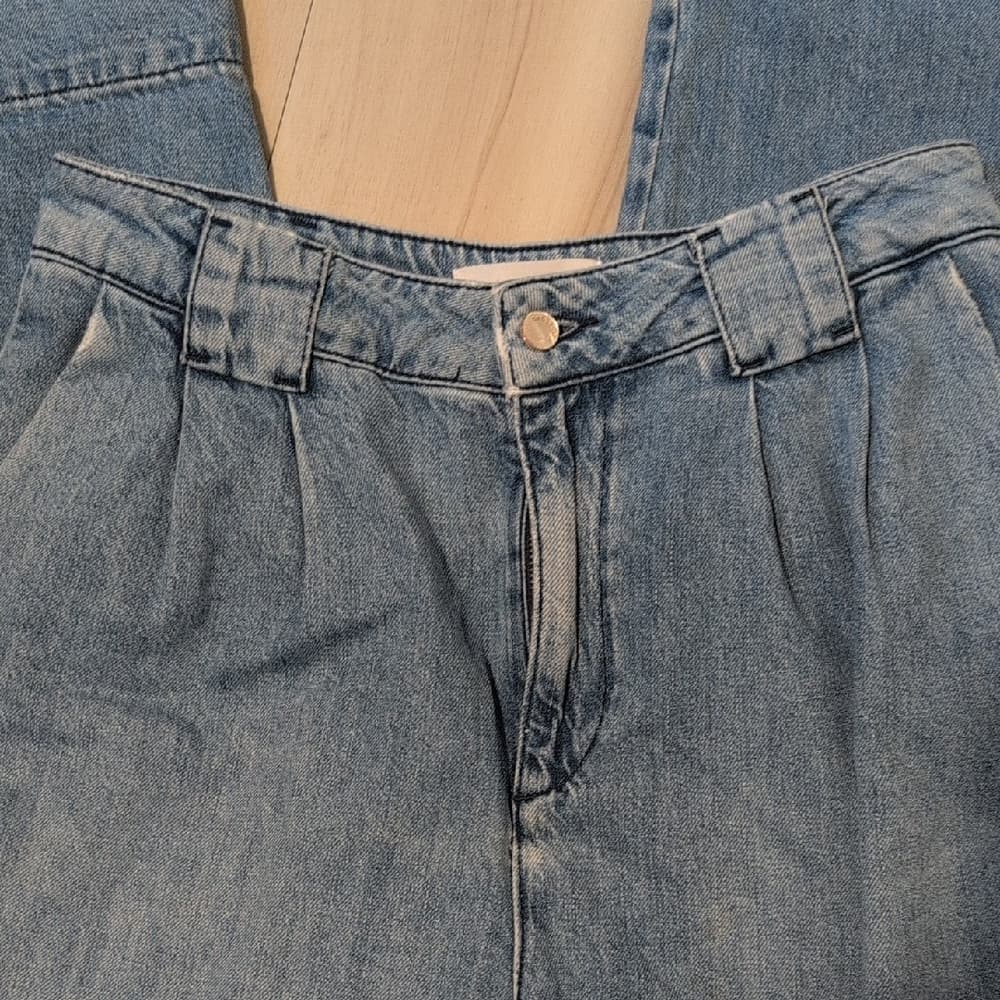 ba&sh High Rise Wide Leg Light Blue Pleated Boyfriend Jeans - Thumbnail 2