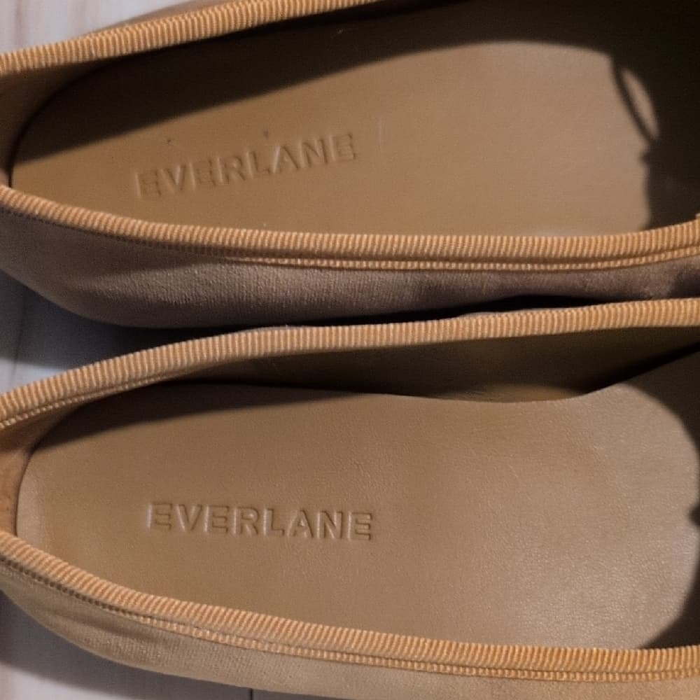 Everlane Ballet Bow Mustard Velvet Loafers Flats Size 6 - Thumbnail 3