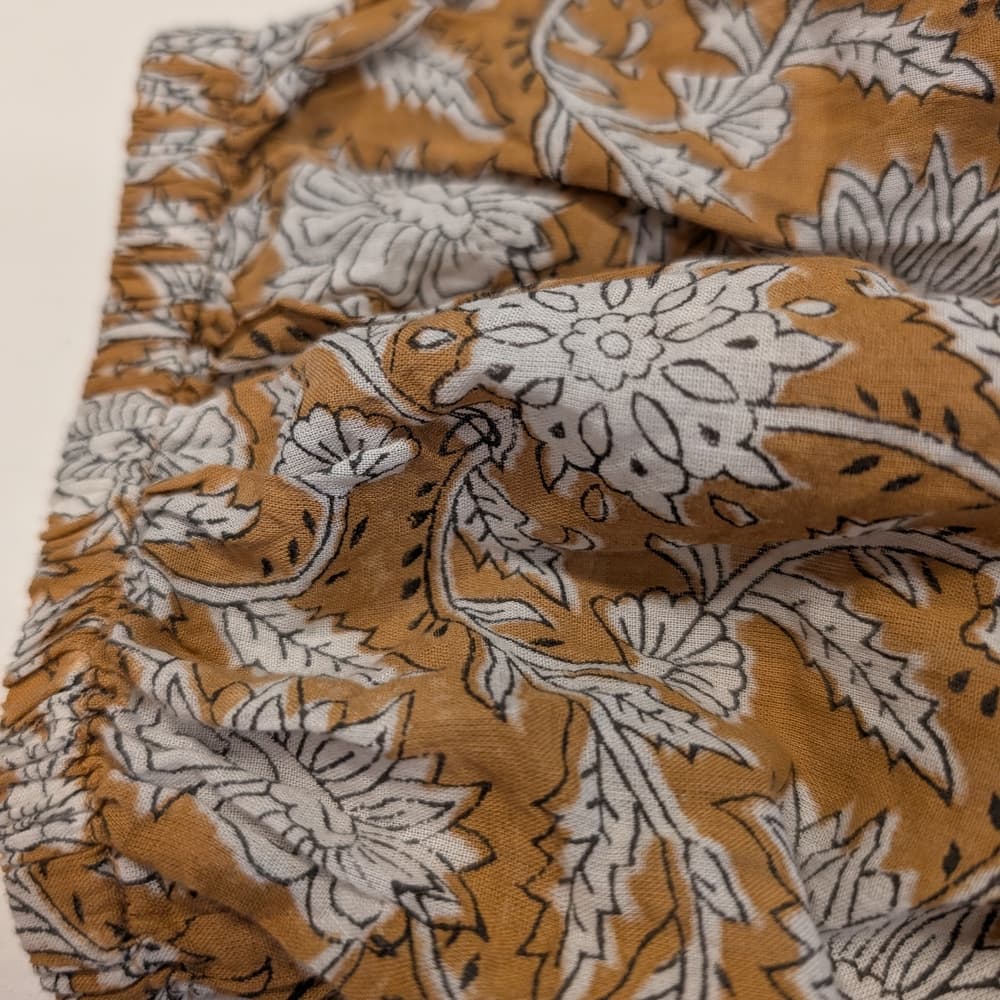 Daughters of India Tan Floral Smocked Puff-Sleeve Top - Thumbnail 9