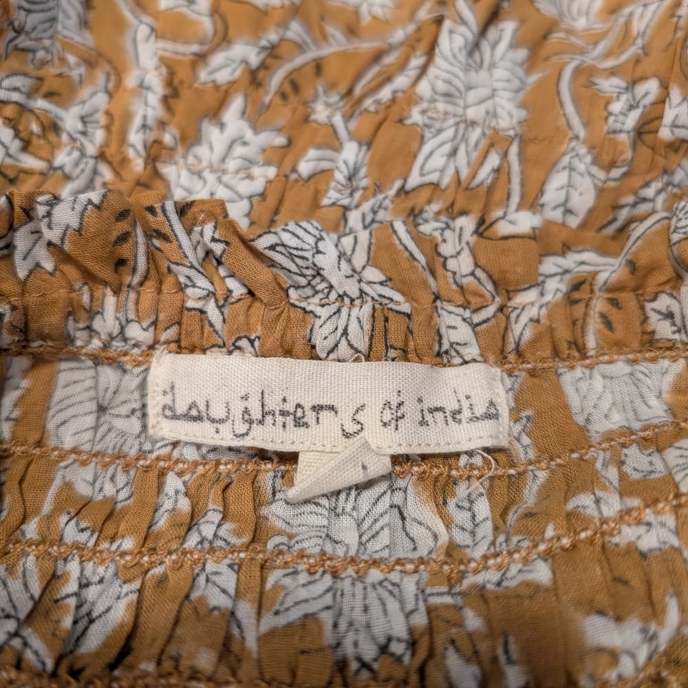 Daughters of India Tan Floral Smocked Puff-Sleeve Top - Thumbnail 7