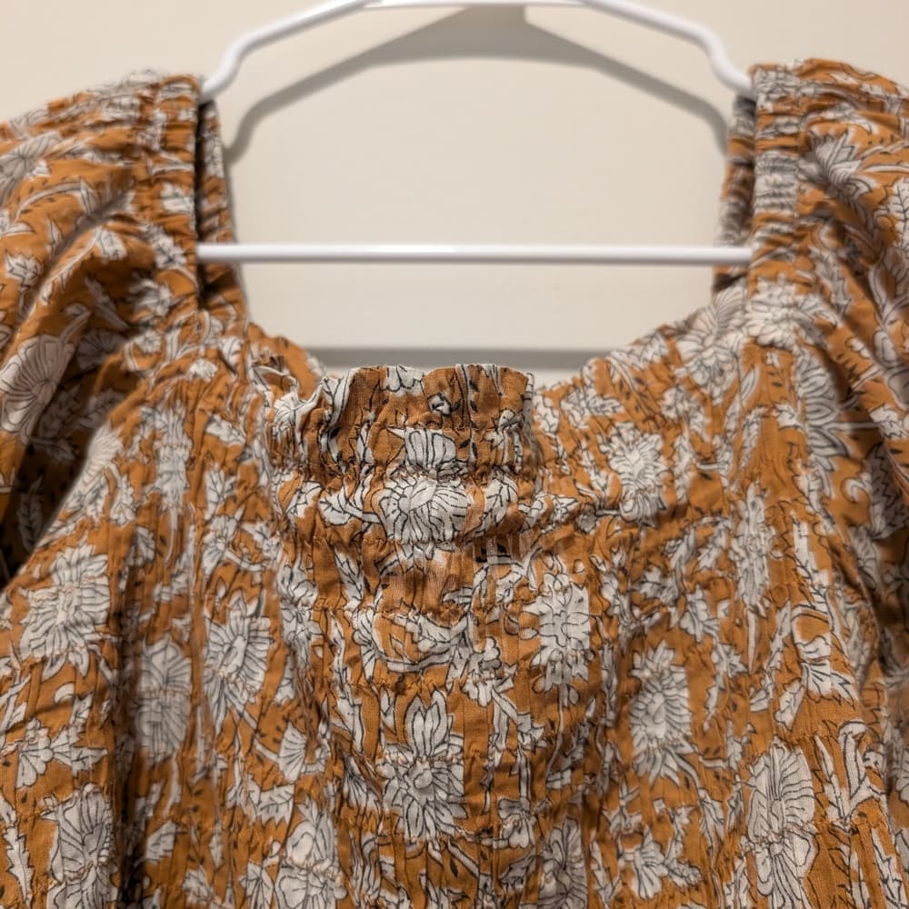Daughters of India Tan Floral Smocked Puff-Sleeve Top - Thumbnail 5