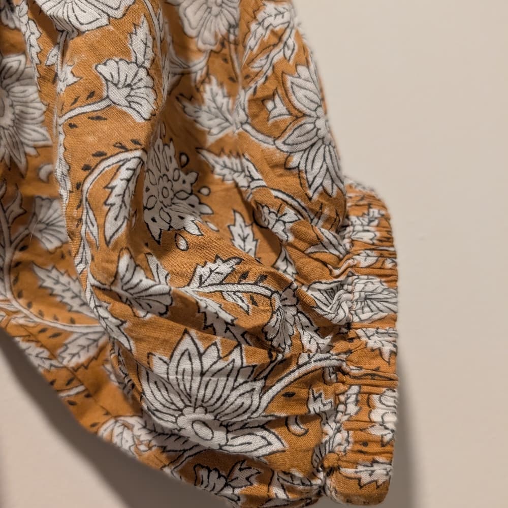 Daughters of India Tan Floral Smocked Puff-Sleeve Top - Thumbnail 3