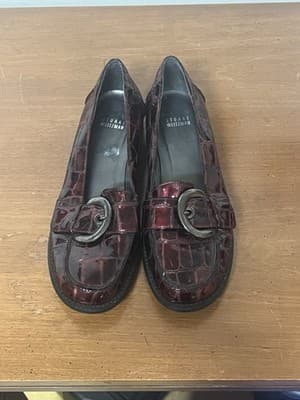 Stuart Weitzman Shoes Loafers Flats Burgundy Croc Patent Leather Buckle Size 9