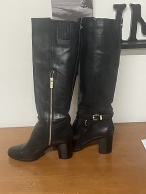 Michael Kors Women's Arley Black Leather Gold Tone Knee High Boot w. Heels 9M - Thumbnail 3