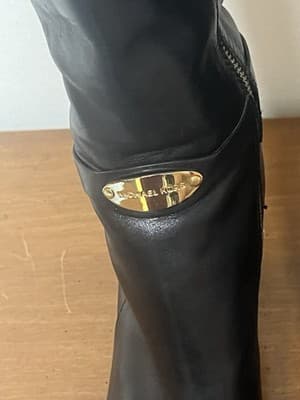 Michael Kors Women's Arley Black Leather Gold Tone Knee High Boot w. Heels 9M - Thumbnail 5