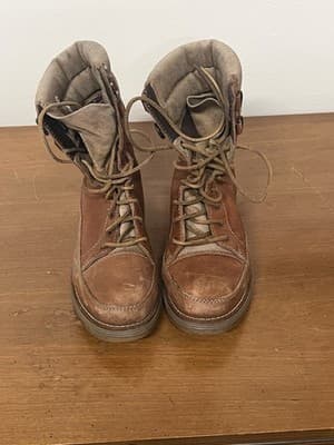Cole Haan Women’s Waterproof Lock ridge Lace up Leather Hiking Boots Size 6.5