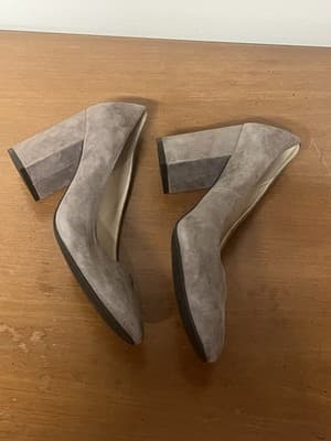 COLE HAAN RENNER GRAND $270 Women's Suede Heeled Slip On Pumps in MOREL Sz 8.5 - Thumbnail 2