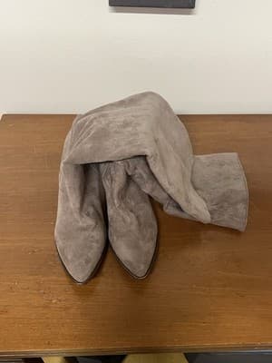 Oasis Society High Suede boots Size 7.5 Grey Color - Thumbnail 2