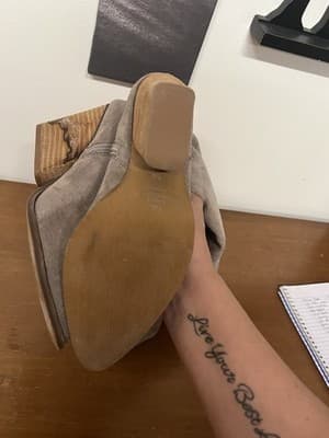 Oasis Society High Suede boots Size 7.5 Grey Color - Thumbnail 5