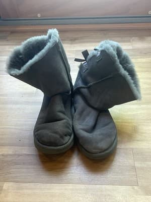 UGG Women Bailey Bow II Boot Size 10 US Grey 1016225 - Authentic Very Good* - Thumbnail 6