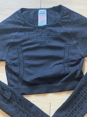 Gymshark Womens Crop Top. Mesh Laser Cut Out Long Sleeve Color Black Sz Small - Thumbnail 7