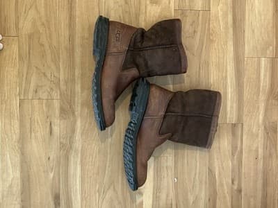 UGG Brooks 5381 Brown Leather Shearling Lined Women Boot SZ# 9 - Thumbnail 6