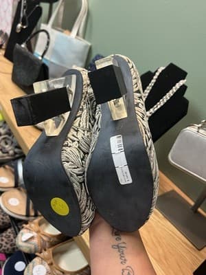 Women's Jeffery Campbell Havana Handmade Heels Shoes Black Gold Size 7.5 - Thumbnail 2
