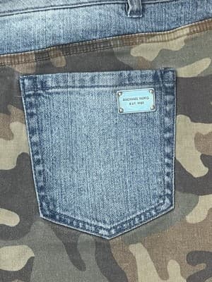 NW RETRO TRENDY MICHAEL KORS DISTRESSED CAMO Denim Skirt SIZE US 8 - Thumbnail 3