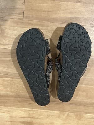 White Mountain Sparkly Black/silver Cork Sandals Size 8M - Thumbnail 2