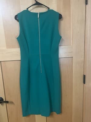 CALVIN KLEIN SCUBA SLEEVELESS SHEATH DRESS, LIGHT MEADOW, SIZE 8 - Thumbnail 4