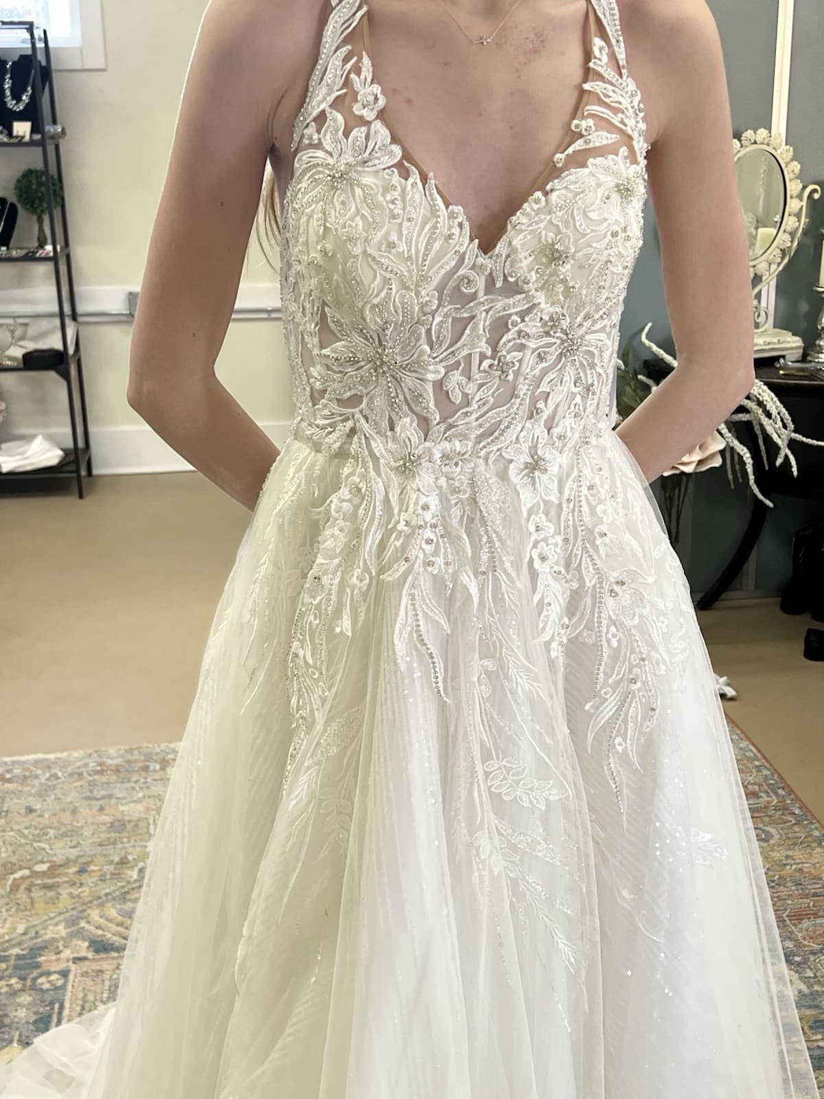 Davids Bridal Wedding Dress NWT Size 6 Unaltered. Lace, Beads, Glitter Skirt - Thumbnail 2