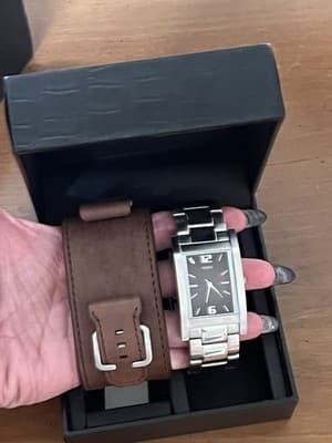Guess Men's G96047G Black Dial Stainless Steel Watch Extra Band With Box - Thumbnail 3