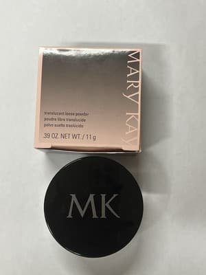 Mary Kay Translucent Loose Powder Oil-Free Fragrance-Free 0.39 oz - Thumbnail 2