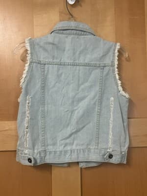 MISS MOLY Women's Denim Vest Sleeveless Distressed Classic Buttoned Size Small - Thumbnail 4