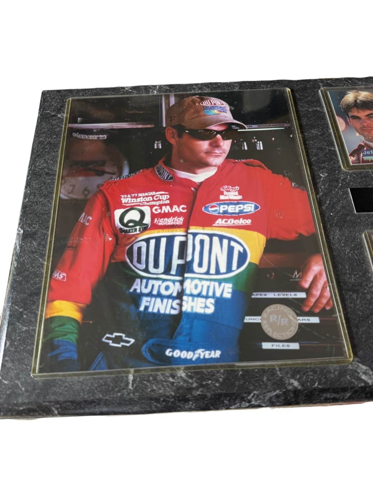 Jeff Gordon NASCAR Plaque Racing Reflections Photo & 2 Traks Trading Cards - Thumbnail 4