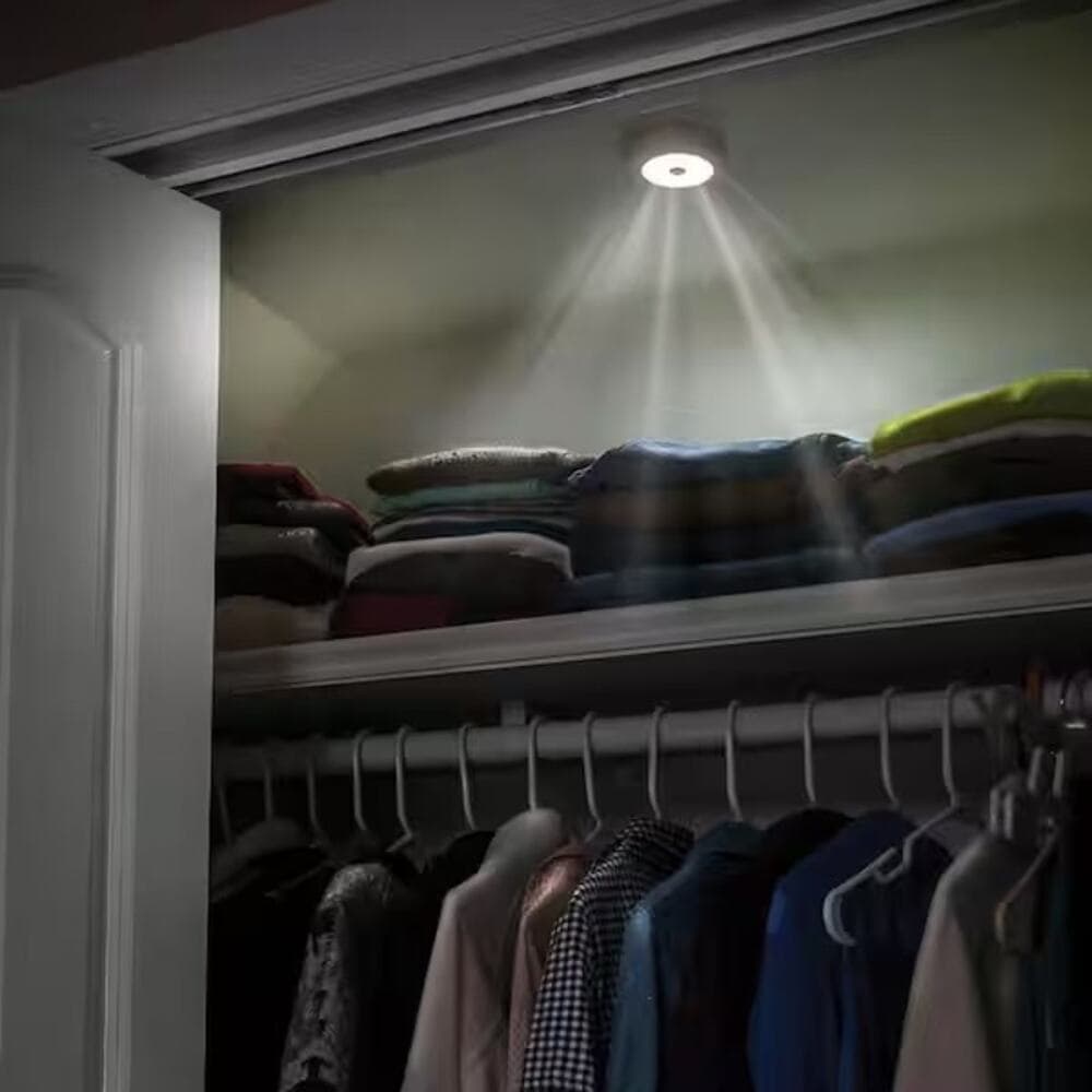 Overhead Motion Activated LED Rechargeable Night Light - Thumbnail 3