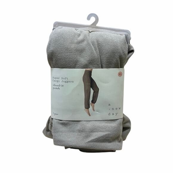 A New Day Super Soft Cargo Joggers Relaxed Fit Pocket 1 Pair Size XL - Thumbnail 6