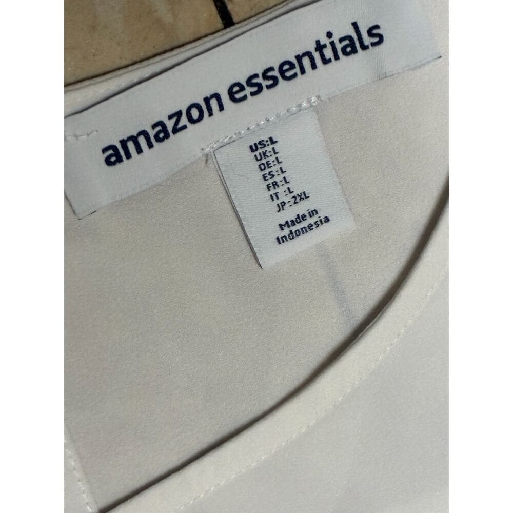 Amazon Essentials Women’s White Tank Top Size Large Model AEW30256FW22 - Thumbnail 6