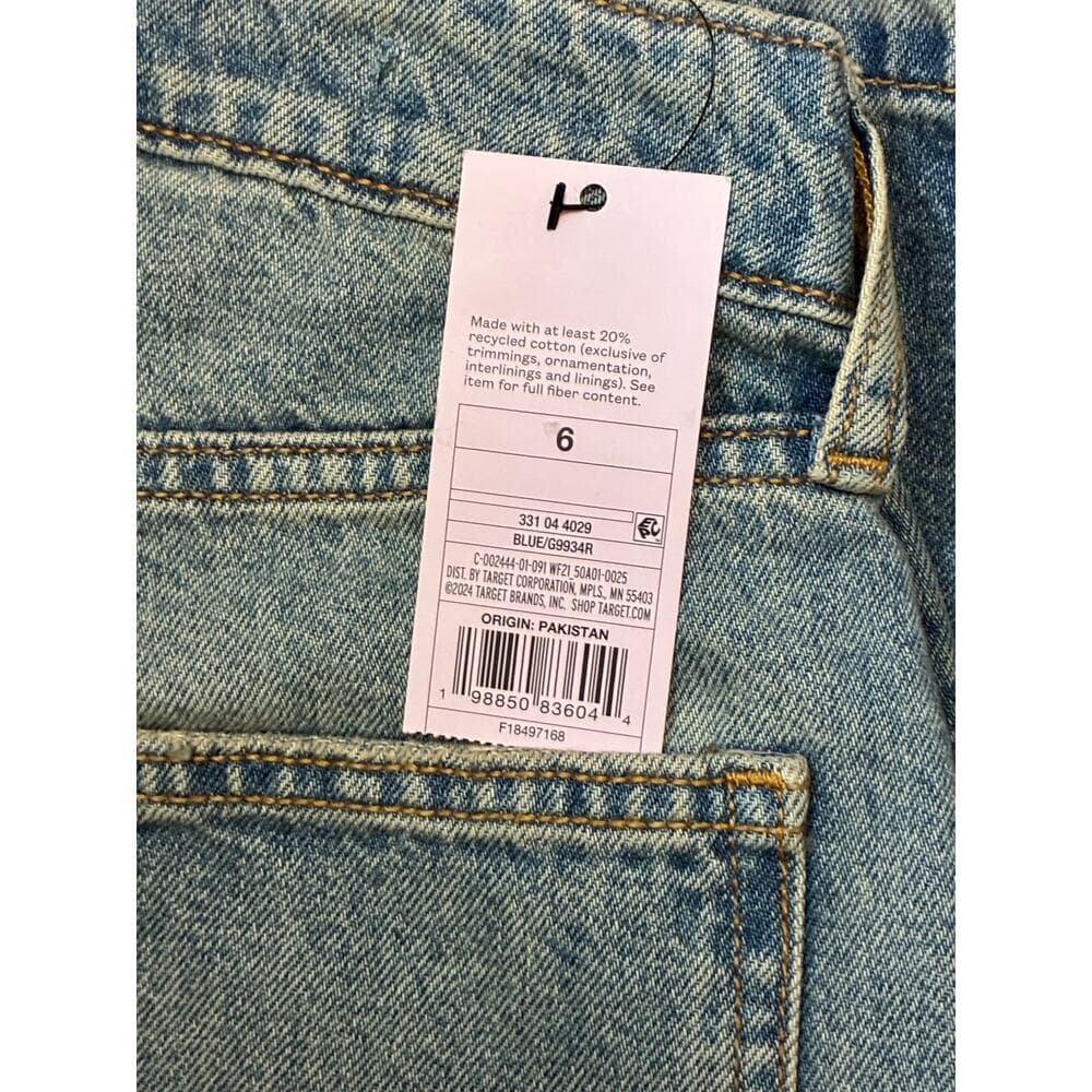 Wild Fable Women’s Low-Rise Baggy Jeans Size 4/R Light Blue 6/31” Inseam - Thumbnail 2